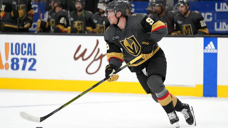 Golden Knights beat Jets 5-3 for 5th straight win to open season