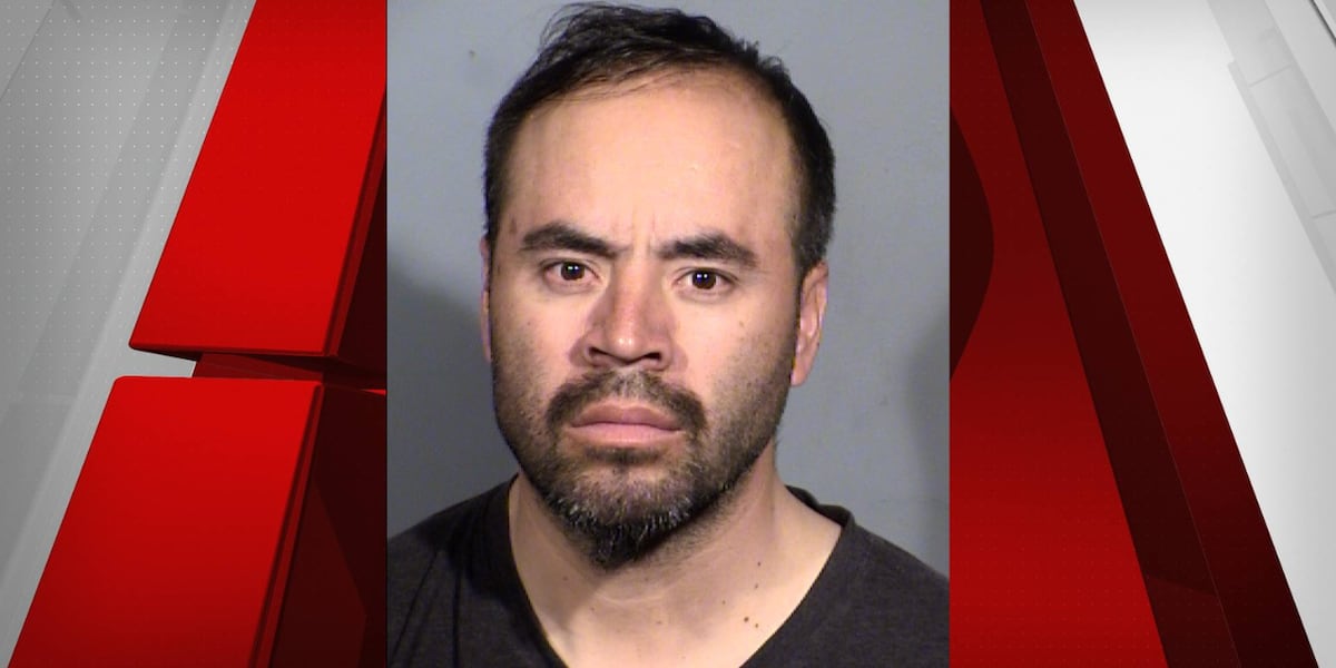 Las Vegas man arrested in connection with deadly stabbing Las Vegas man arrested in connection with deadly stabbing