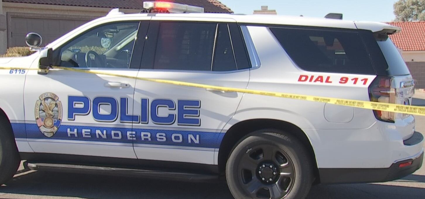 Man dies after car strikes barrier, overturns in Henderson - Vimarsana News