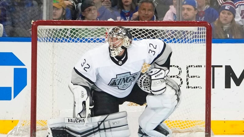 Los Angeles Kings goaltender Jonathan Quick (32) during the first period of an NHL hockey game...