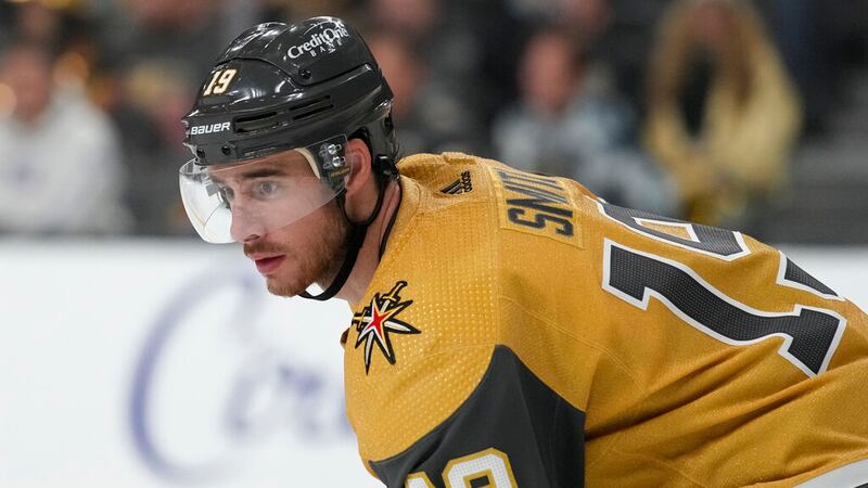 Vegas Golden Knights right wing Reilly Smith (19) plays against the New York Rangers during an...